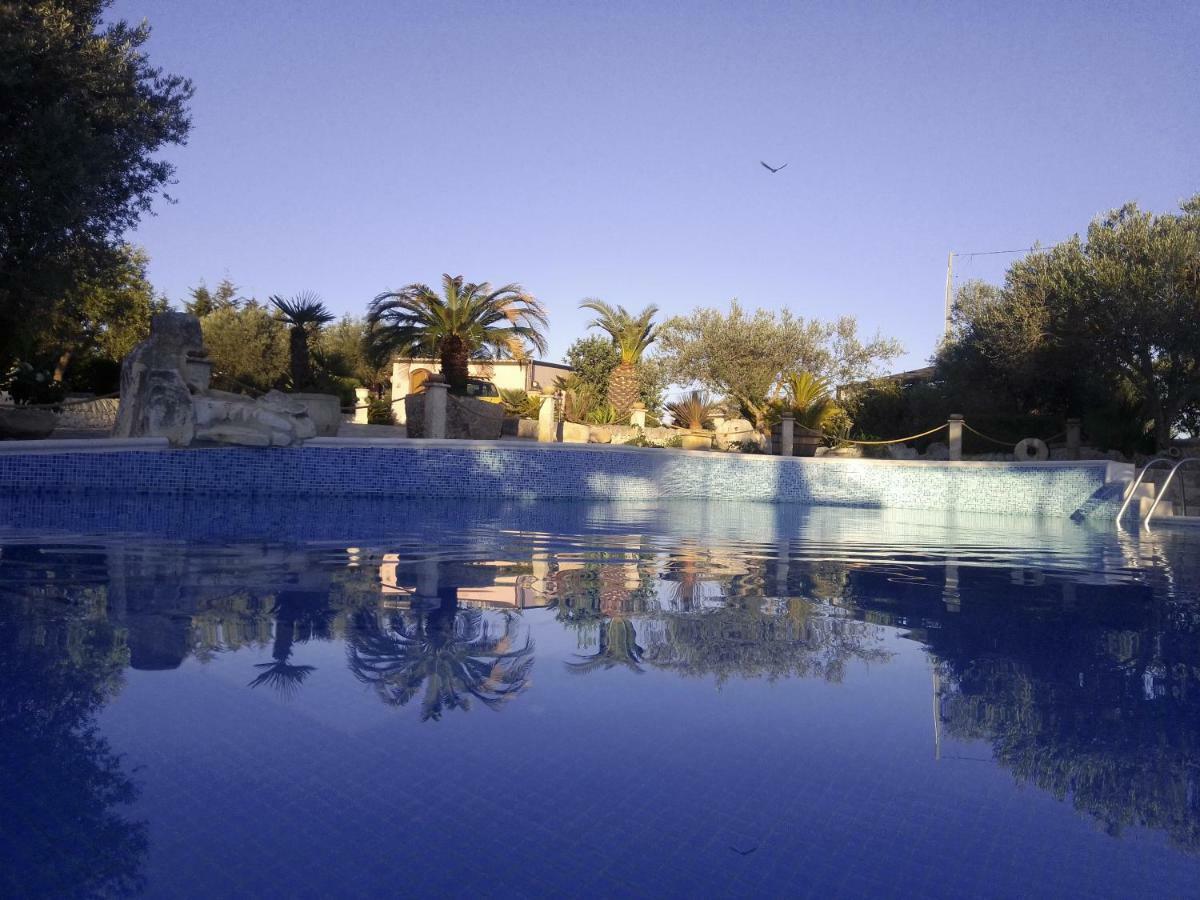 Dependance In Villa Con Piscina Ragusa Exterior photo